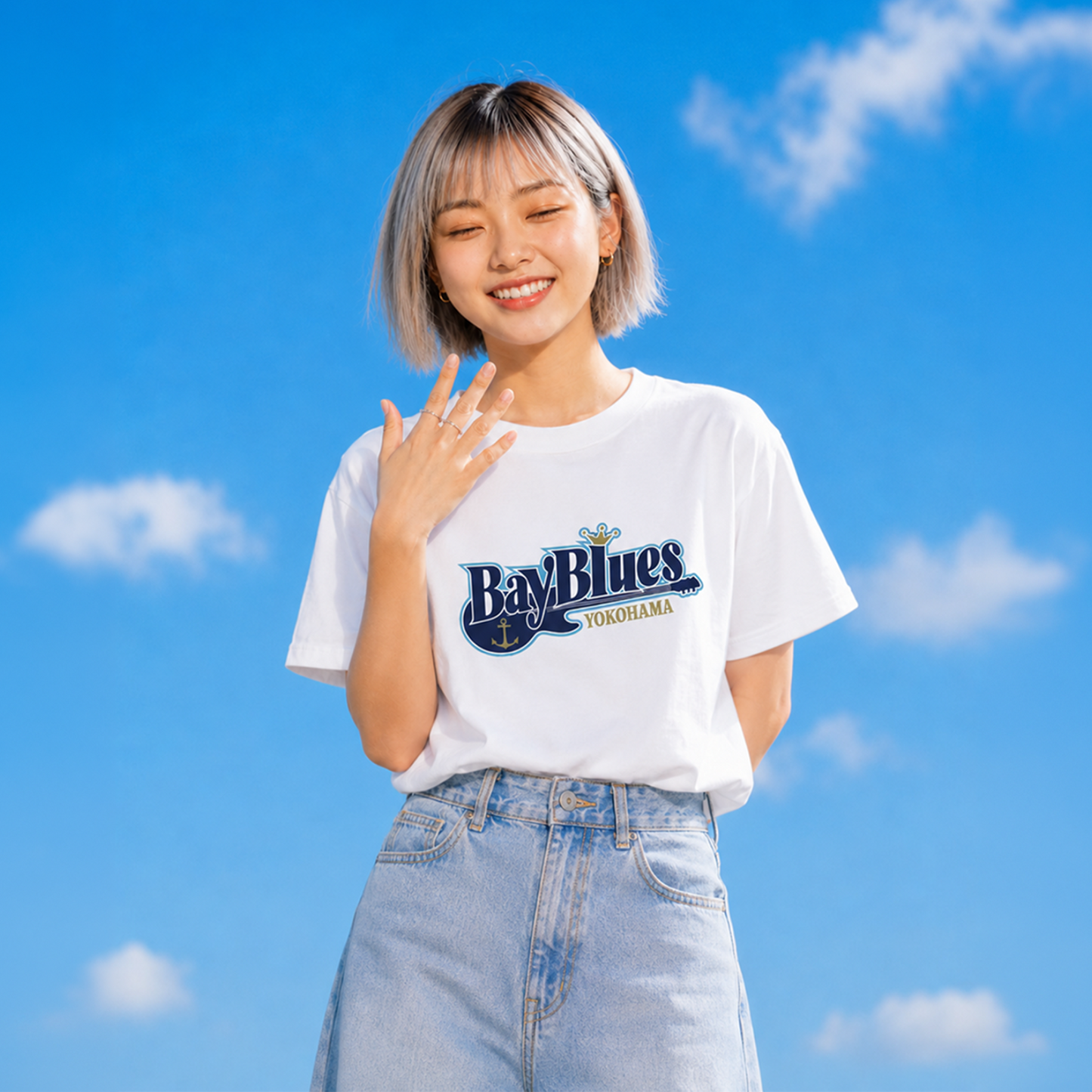 【横浜ベイブルース】フロントチームロゴ　ユニセックス　半袖Tシャツ（DDSTYLE公式）